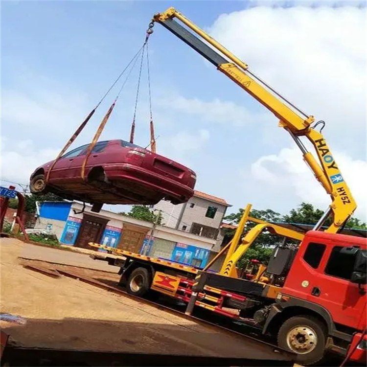 宽城县吊车救援小汽车怎么吊