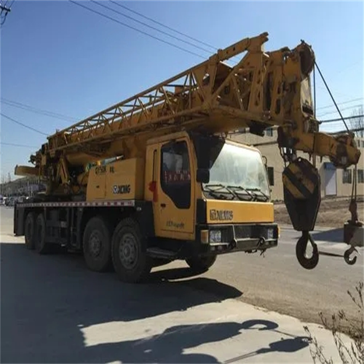 宽城县哪里有专业吊车出租